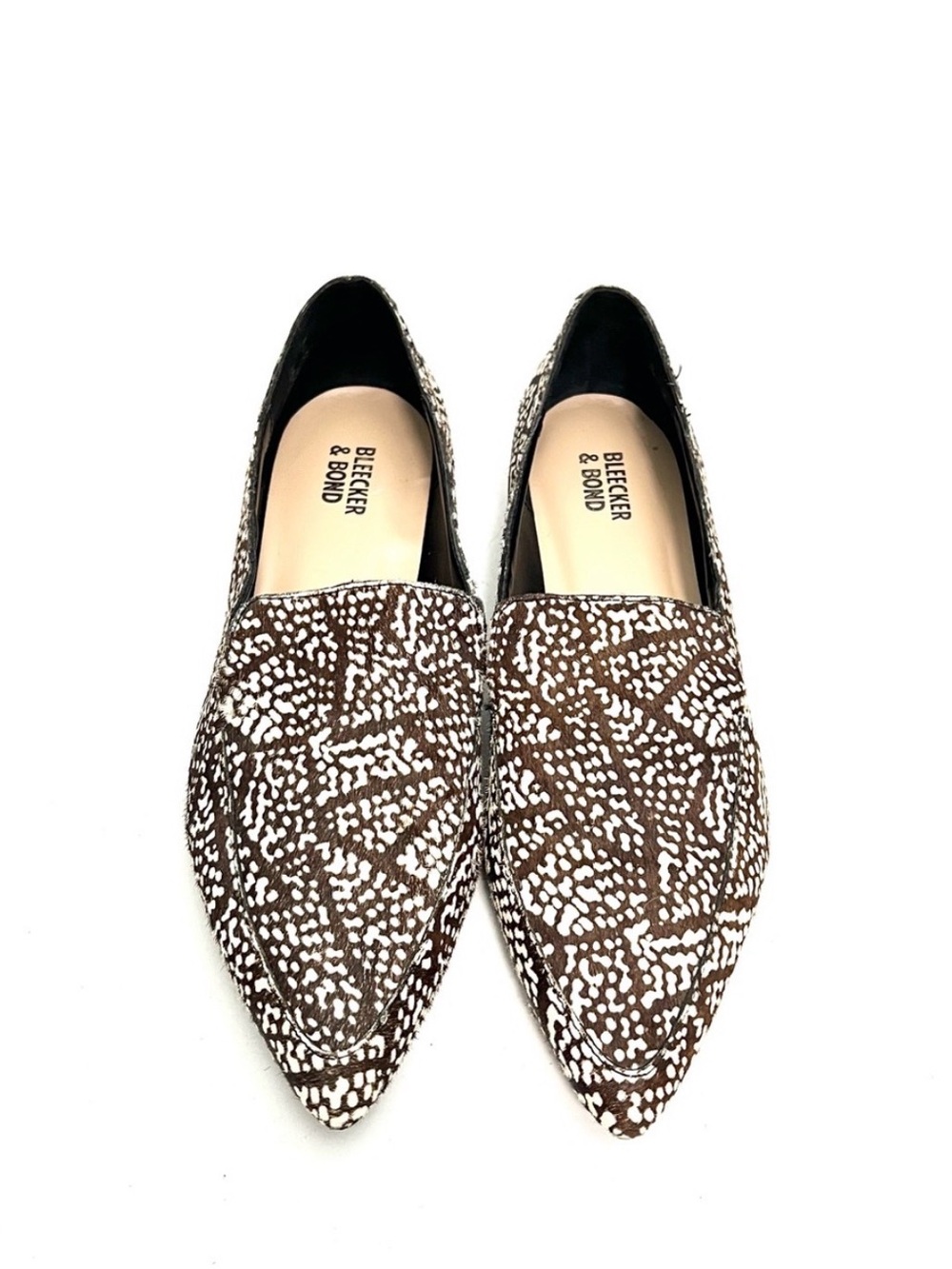 Bleecker & Bond Women's Brown & White Patterned Pointed Flats